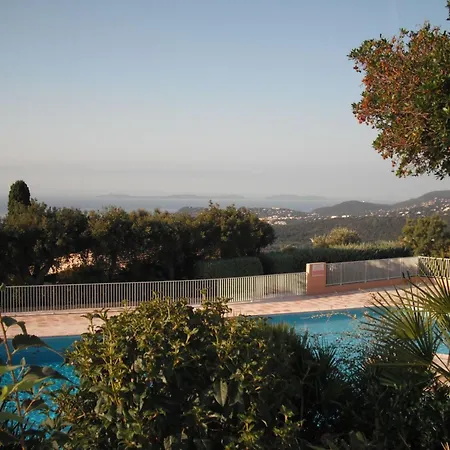 Aufenthalt Fuer Familien Im Golf Von St- Tropez By Interhome La Croix-Valmer